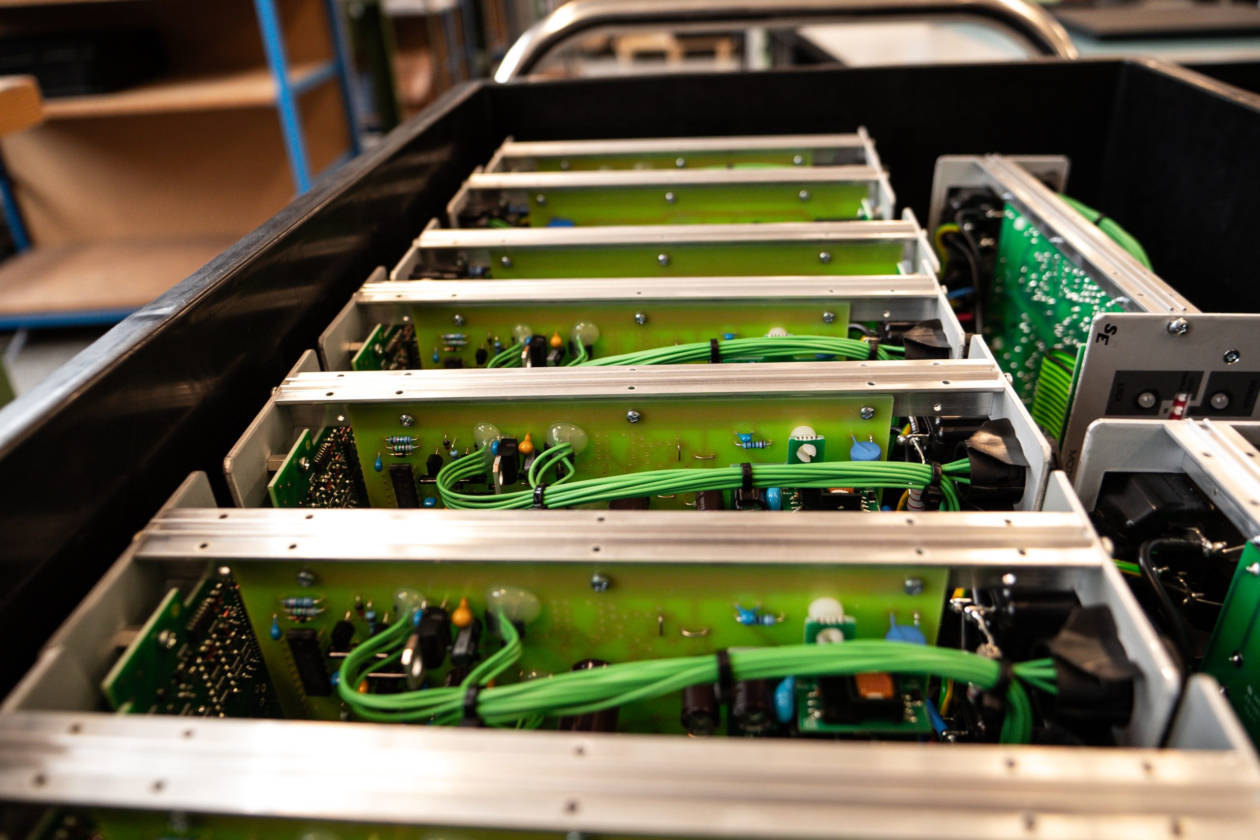 Schmocker Elektronische Steuerungen will continue to be produced under the umbrella of Moser-Baer AG.